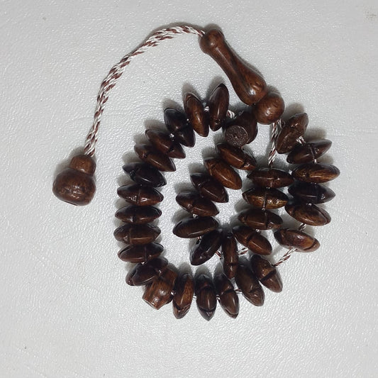Sandal Wood Tasbih | Long‑Lasting Scent | 33 Beads | 10 mm
