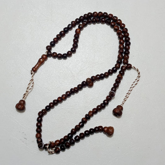 Sandal Wood Tasbih | Long‑Lasting Scent | 100 Beads | 6 mm
